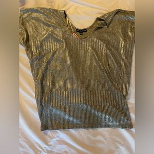 NWT ladies Top